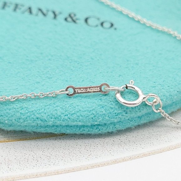 NEW, NEVER WORN!!! Tiffany & Co Silver Picasso Venezia Goldoni Necklace - Picture 4 of 5